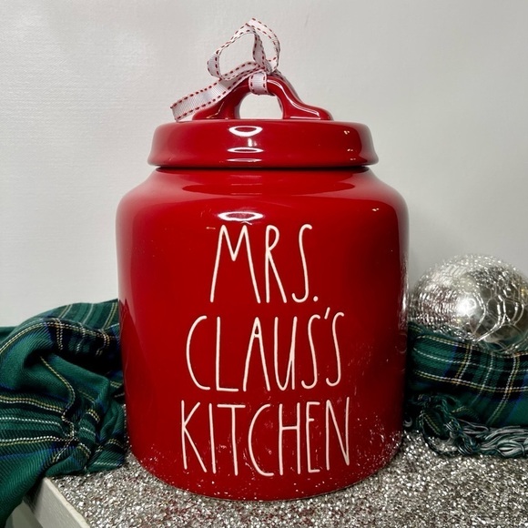 Rae Dunn Red Holiday Cookie Jar Mrs. Claus’s Kitchen Christmas Ceramic Jar New - Picture 2 of 10